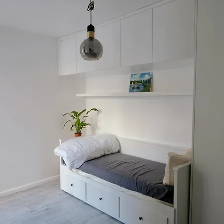 Cozy Near Paris